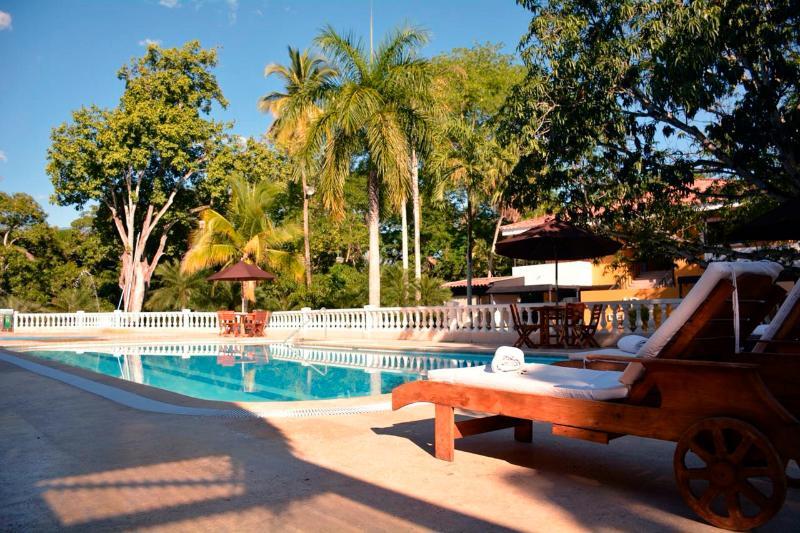 La Iguana De Santa Fe By Bernalo Hotels Santa Fe de Antioquia Eksteriør billede